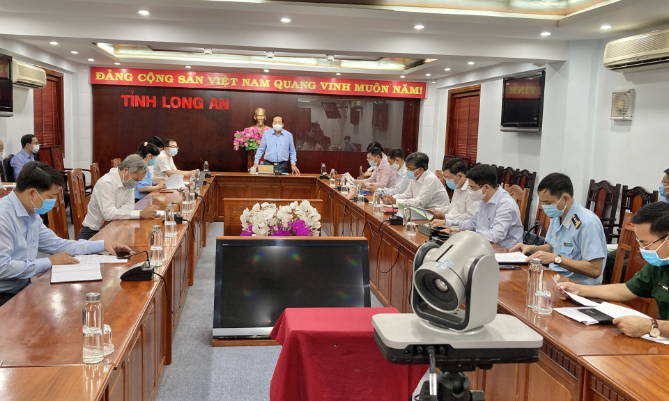 UBND tỉnh họp thông qua nội dung trình kỳ họp thứ 2 HĐND tỉnh khóa X.