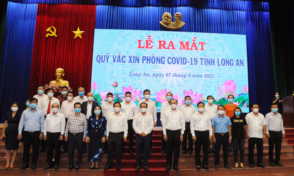 Quỹ vắc-xin phòng Covid-19 – Quỹ của lòng nhân ái, tinh thần đoàn kết
