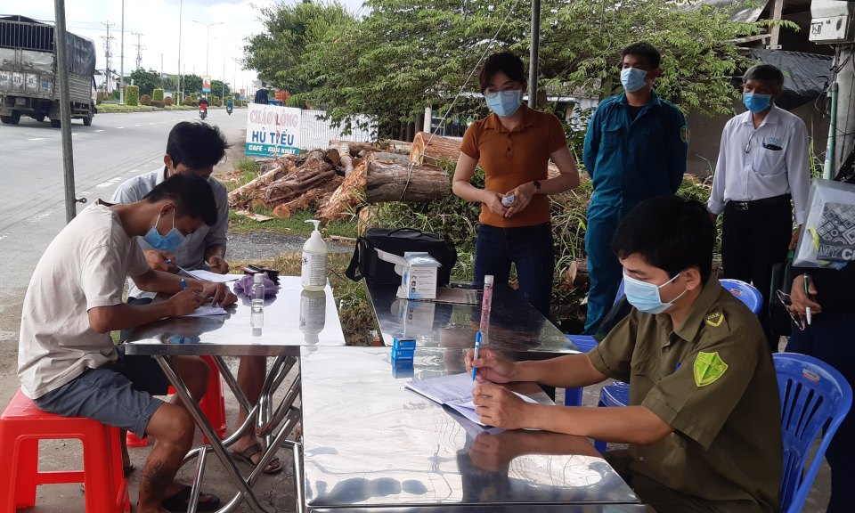 Châu Thành: Kiểm tra 02 chốt kiểm soát, phòng chống dịch Covid-19