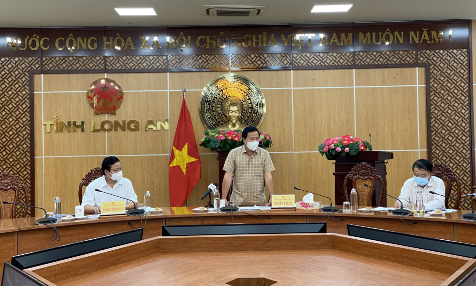 Long An: Không có chuyện ngăn sông, cấm chợ để chống dịch