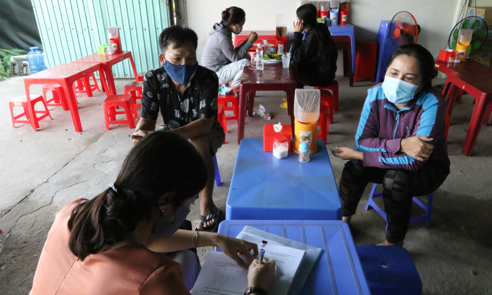 Đức Huệ: Kiểm tra việc tạm dừng các hoạt động kinh doanh để phòng chống dịch