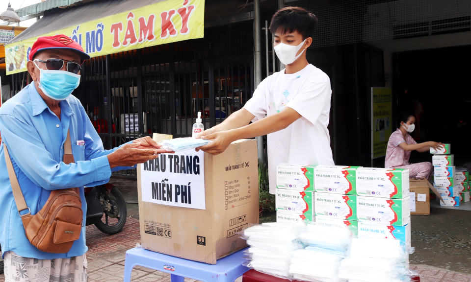 Cần Đước: Ấm áp những tấm lòng