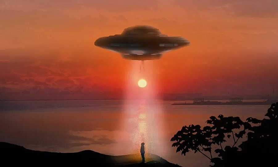 Lầu Năm Góc giải mật báo cáo về UFO, không loại trừ người ngoài hành tinh