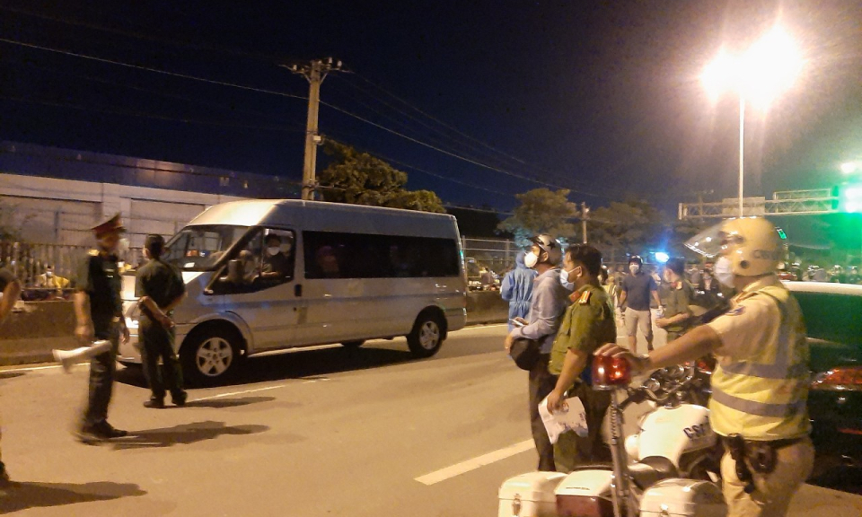 Bến Lức: Hỗ trợ đưa 300 công nhân, người lao động về các tỉnh miền Tây
