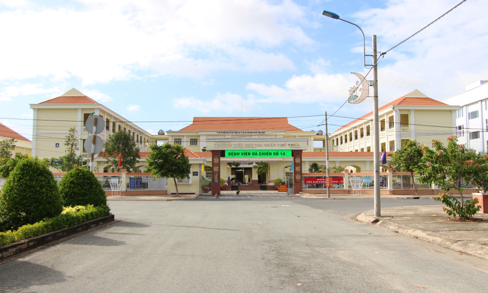 Thủ Thừa: Bệnh viện dã chiến quy mô 900 giường đi vào họat động