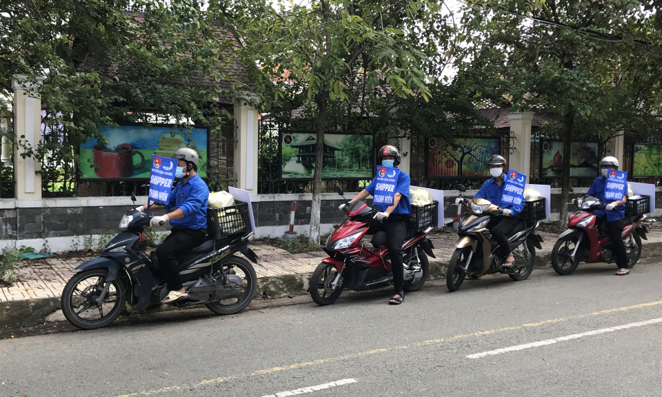 Cần Giuộc: Ra mắt chương trình “Suất ăn nghĩa tình”