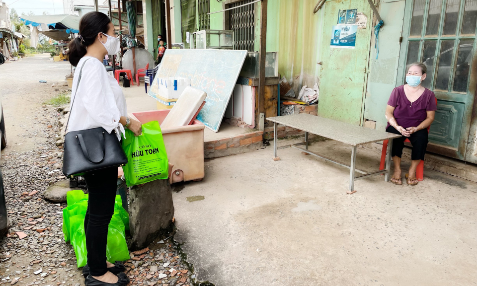 Tân Hưng: Ấm tình mùa dịch