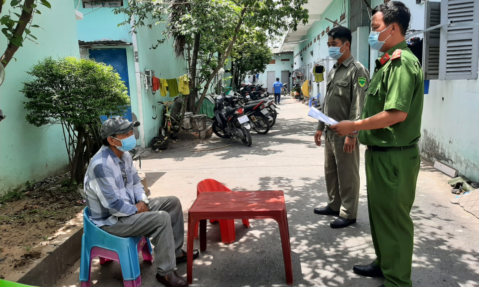 Chủ nhà trọ Bến Lức miễn giảm trên 660 triệu đồng cho công nhân, người lao động thuê trọ