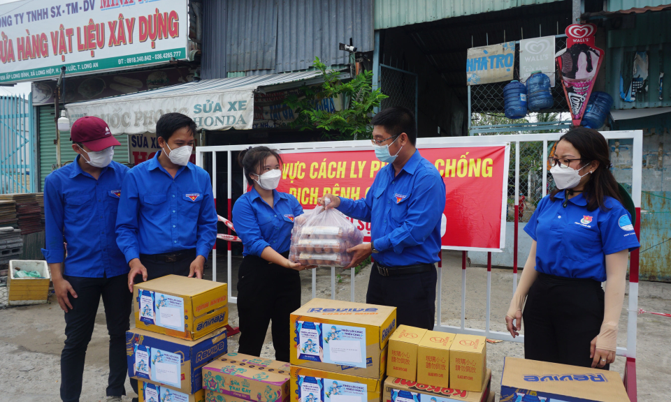 San sẻ yêu thương &#8211; Chung tay vượt qua đại dịch