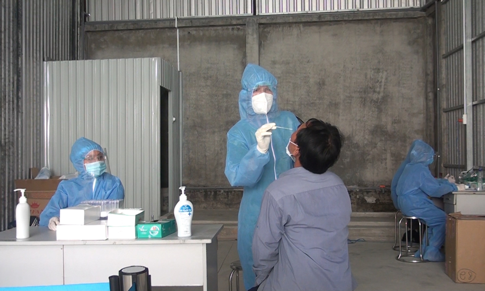 Đức Hòa: Triển khai thêm điểm test nhanh Covid-19