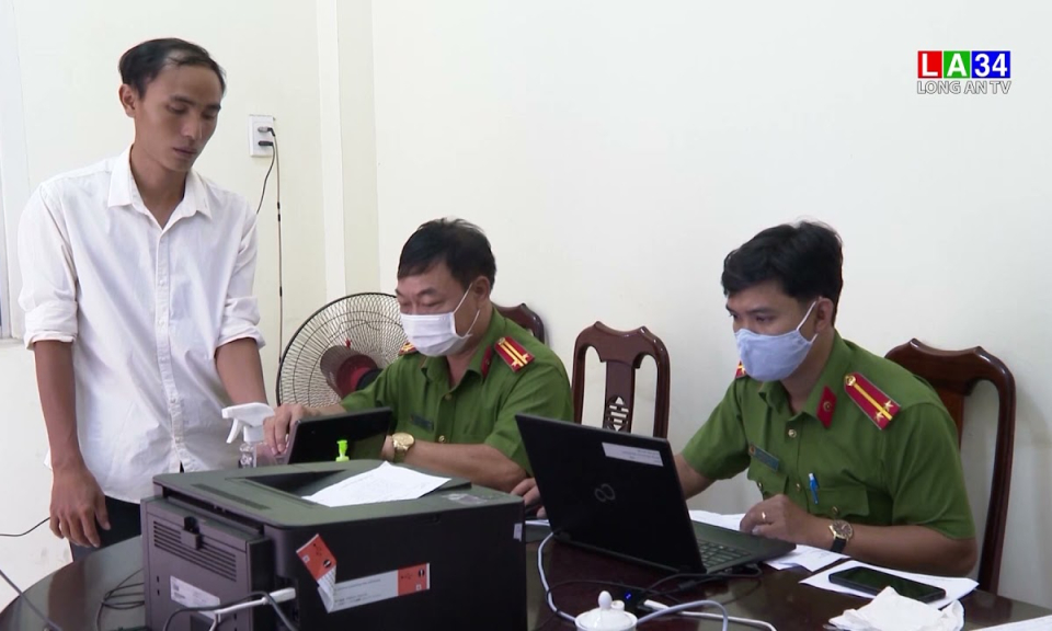 Long An triển khai thí điểm cung cấp dịch vụ công về cư trú