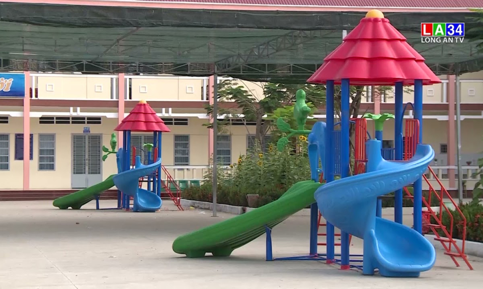 Tiểu thương chợ Bình Phong Thạnh và cách không tiếp xúc trực tiếp khách hàng