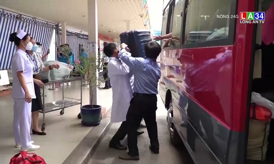 Bệnh viện Chợ Rẫy cử đội chi viện hỗ trợ TP.HCM điều trị Covid-19