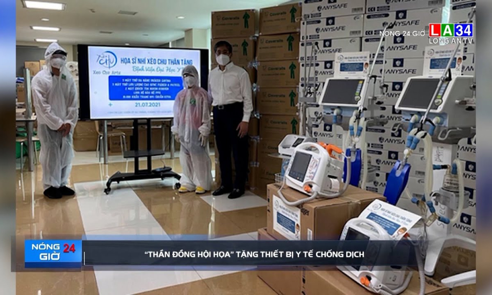 &#8220;Thần đồng hội họa&#8221; tặng thiết bị y tế chống dịch