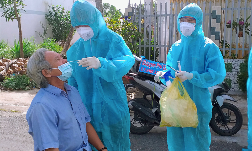 Tân Thạnh: Sàng lọc SARS-CoV-2 diện rộng tại cộng đồng