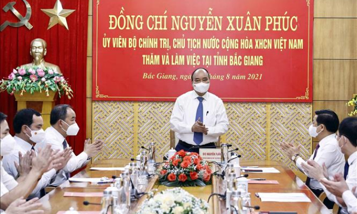 Chủ tịch nước Nguyễn Xuân Phúc thăm và làm việc tại Bắc Giang