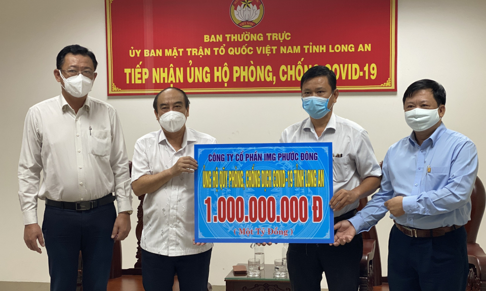 Công ty IMG Phước Đông ủng hộ 1 tỷ đồng vào Quỹ phòng, chống COVID-19 tỉnh