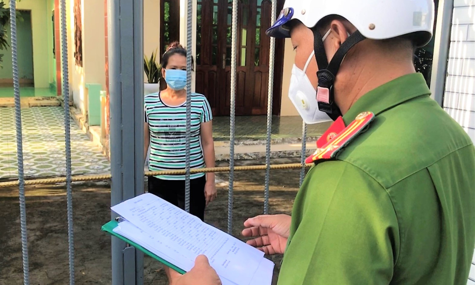 Cần Đước: Thành lập 10 tổ công tác phụ trách địa bàn “vùng đỏ” Thị trấn