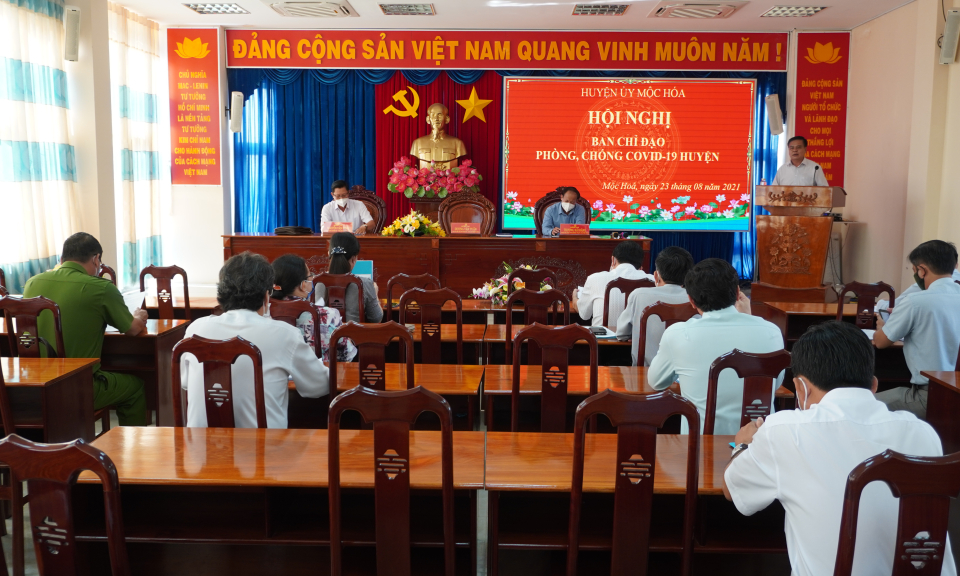 Hội nghị ban chỉ đạo phòng, chống Covid-19 huyện Mộc Hóa