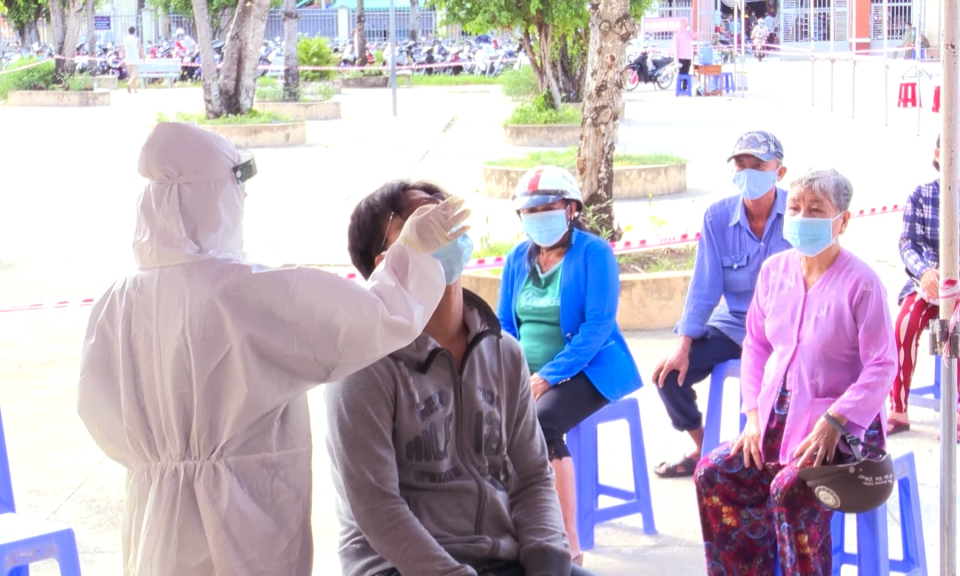 Thành phố Tân An triển khai sàng lọc SARS-CoV-2 cho 170.000 dân