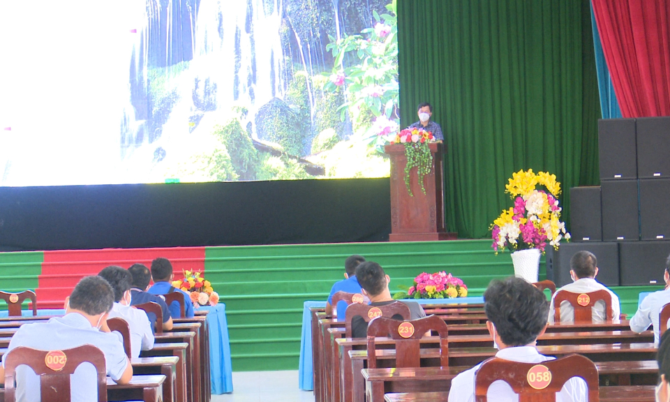 Đức Hòa: 54 giáo viên tham gia công tác phòng chống dịch