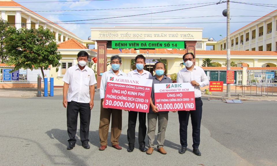 Thủ Thừa: Các đơn vị hỗ trợ nguồn lực chống dịch cho bệnh viện dã chiến số 14