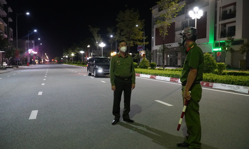Công an Long An trên tuyến đầu phòng, chống dịch Covid-19