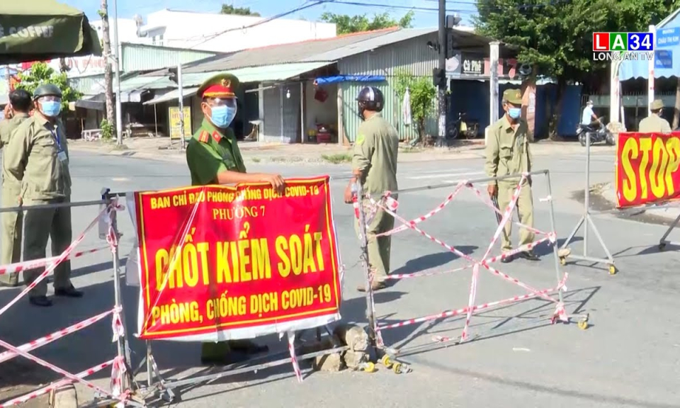 TP.Tân An lập 31 chốt kiểm soát dịch di dộng