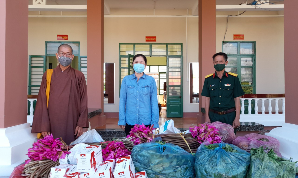 Tân Thạnh: Tôn giáo đồng hành với công tác phòng, chống đại dịch COVID-19