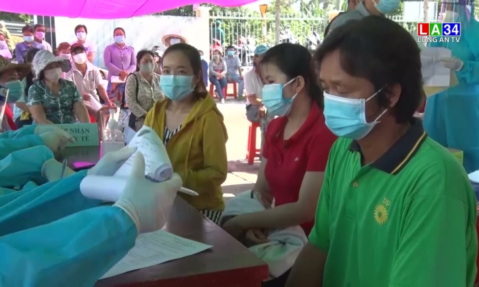 Tân Thạnh: Trên 56.500 người dân được tiêm mũi 2 vaccine phòng Covid-19