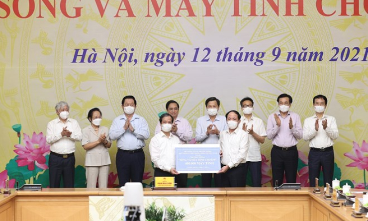 ‘Sóng và máy tính cho em&#8217; tạo cơ hội học tập bình đẳng trong dịch COVID-19