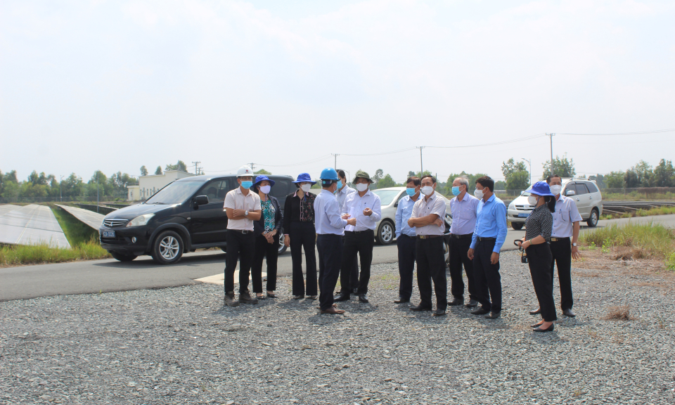 HĐND tỉnh Long An giám sát công tác quản lý và thực hiện quy hoạch trên địa bàn huyện Đức Huệ