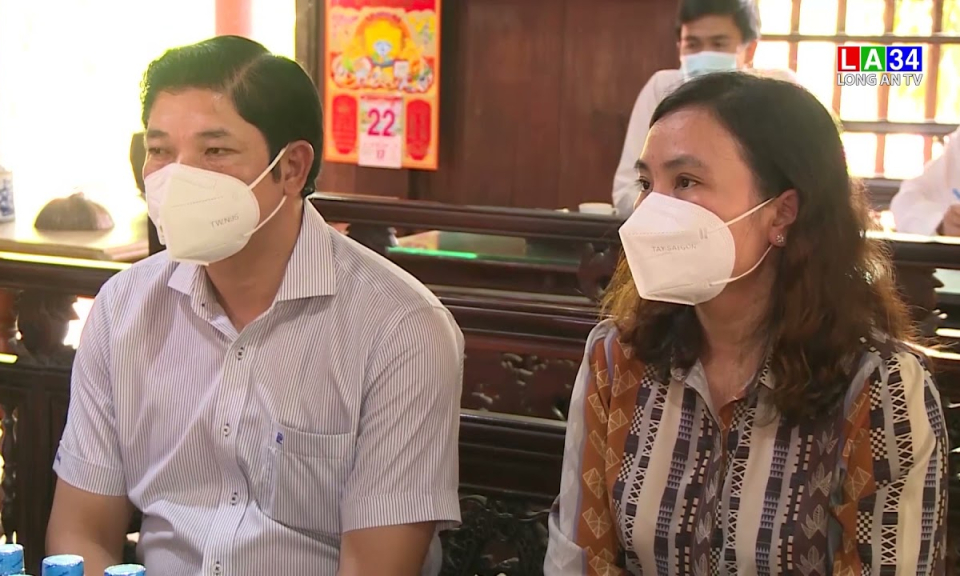 Bí thư Tỉnh ủy thăm, động viên các cơ sở tôn giáo
