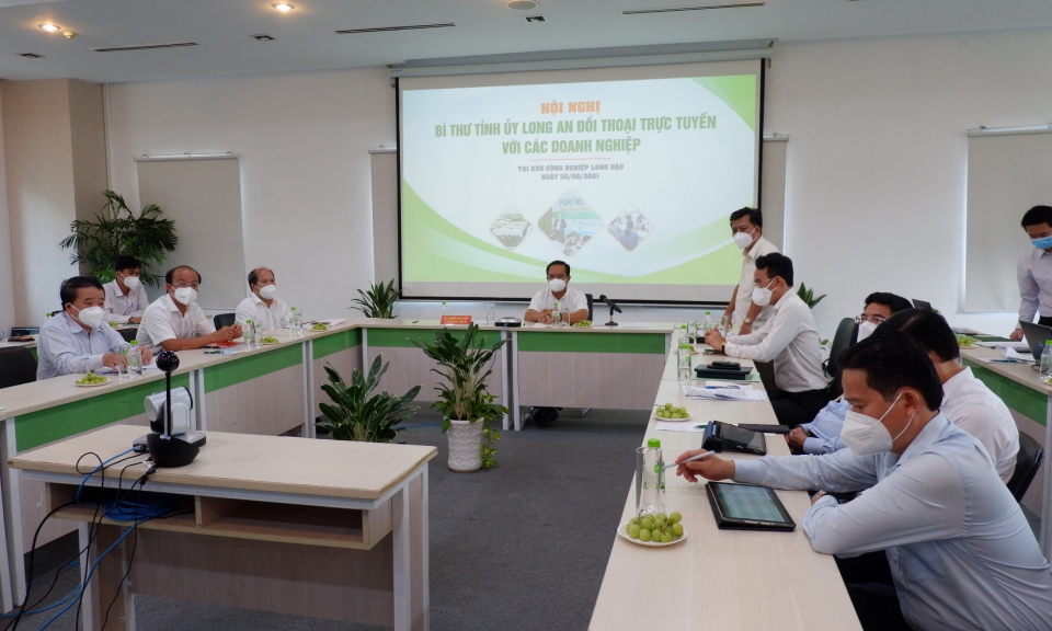 Bí thư Tỉnh ủy đối thoại trực tuyến với các doanh nghiệp Khu công nghiệp Long Hậu – Cần Giuộc