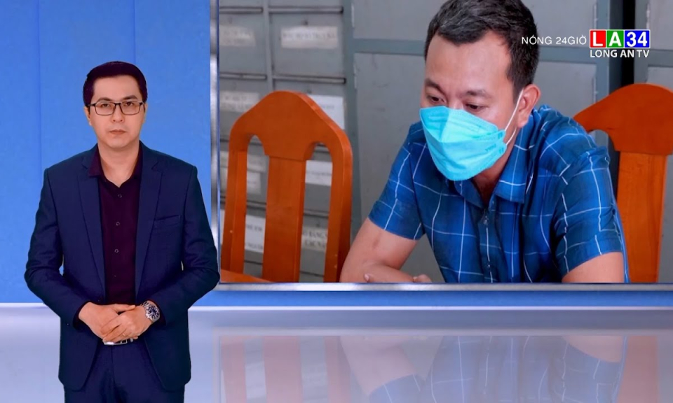 Bắt Phó giám đốc hiếp dâm nhân viên quán karaoke 15 tuổi