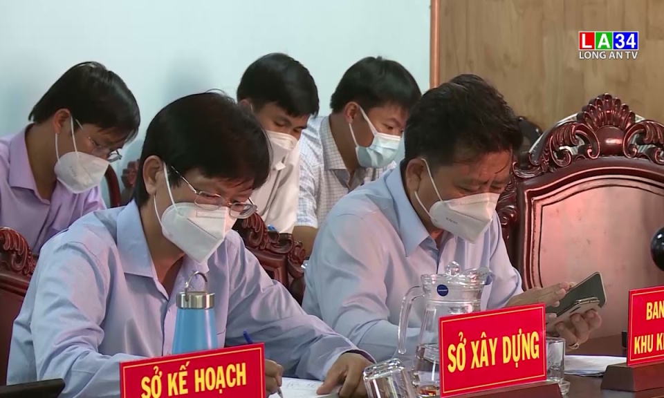 Bí thư Tỉnh ủy thăm, đối thoại với các doanh nghiệp tại huyện Đức Hòa