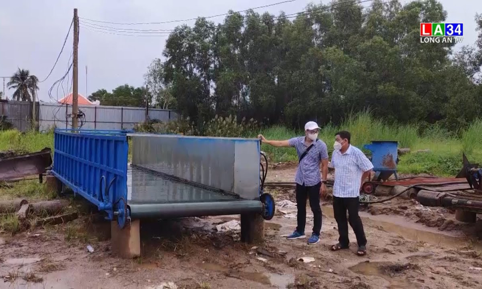 Lão nông sáng tạo khoa học kỹ thuật vì cộng đồng