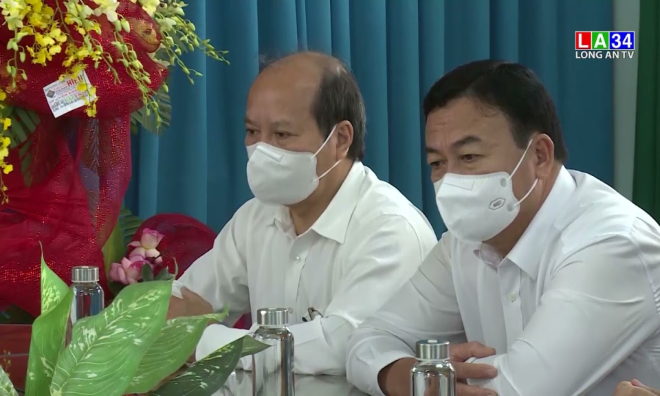 Lãnh đạo tỉnh chúc mừng ngày Nhà giáo Việt Nam