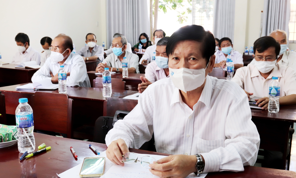 Cần Đước: tập huấn bảo vệ tài nguyên môi trường cho người cao tuổi