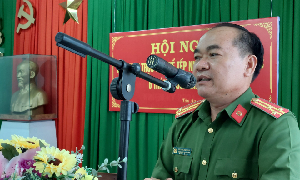 Công An TP Tân An đối thoại với nhân dân