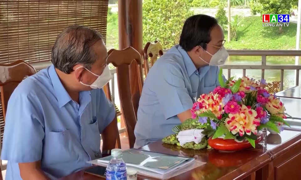 Khảo sát công tác phát triển nông nghiệp ứng dụng công nghệ cao