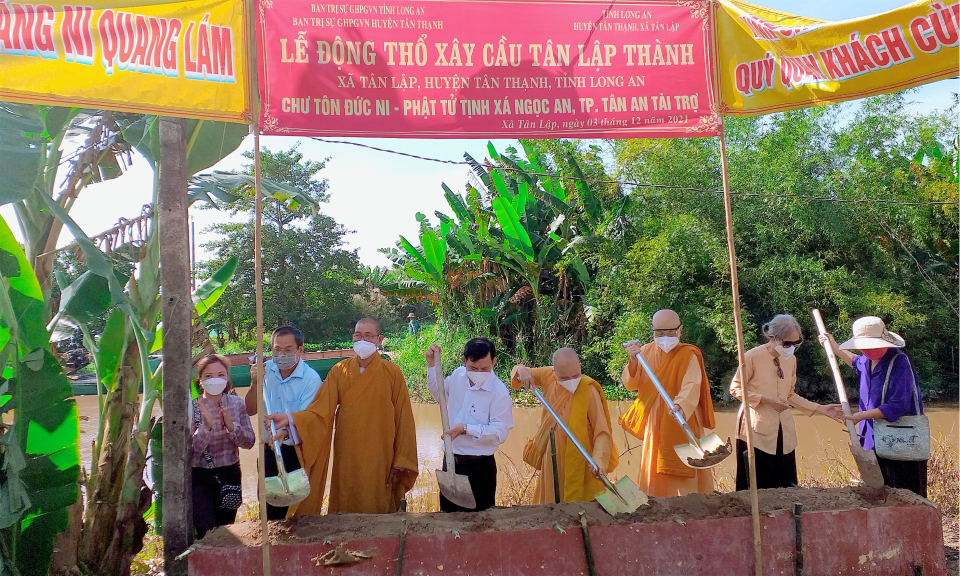 Tân Thạnh: Khởi công xây dựng cầu giao thông nông thôn tại xã Tân Lập