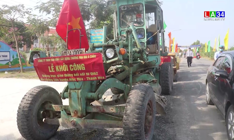 Khởi công trục đường giao thông kết nối từ Quốc lộ 62 vào trung tâm huyện Mộc Hóa