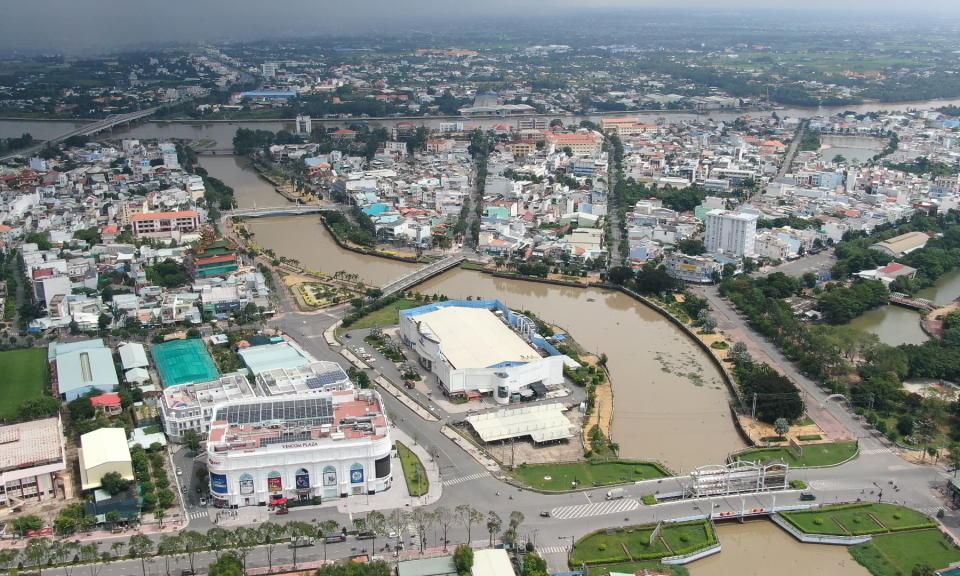 Phấn đấu xây dựng thành phố Tân An cơ bản đạt các tiêu chí đô thị loại I vào năm 2025