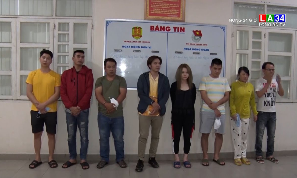 Bắt 8 đối tượng trong đường dây môi giới mại dâm tiền tỷ