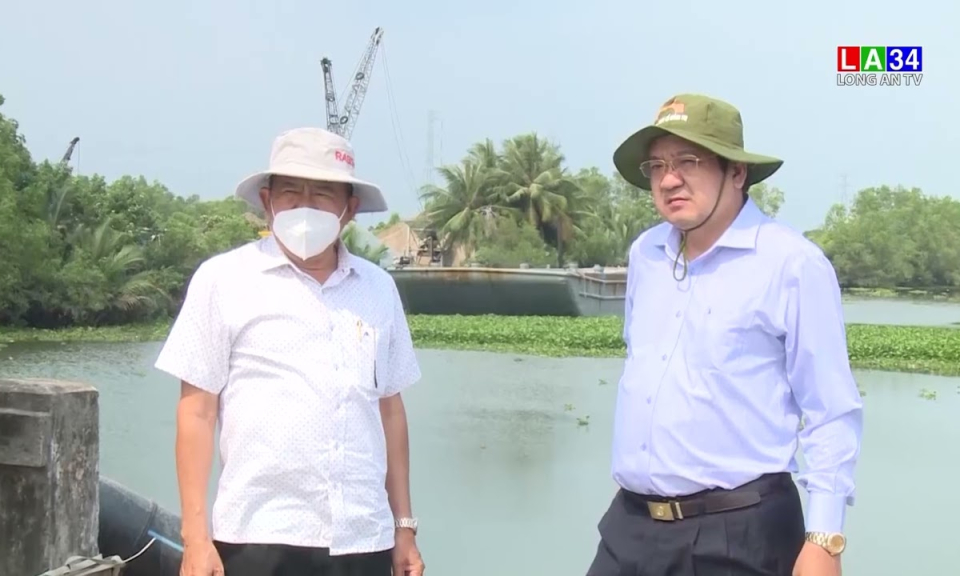 Tân Trụ chủ động phòng chống hạn mặn