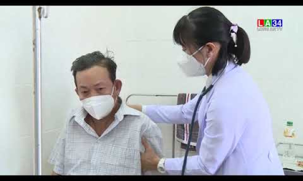 Chiến sĩ Blouse trắng nhiệt huyết với sứ mệnh lương y