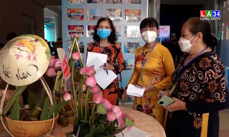 Hội thi &#8220;Cắm hoa nghệ thuật&#8221; chào mừng ngày Quốc tế phụ nữ 8/3