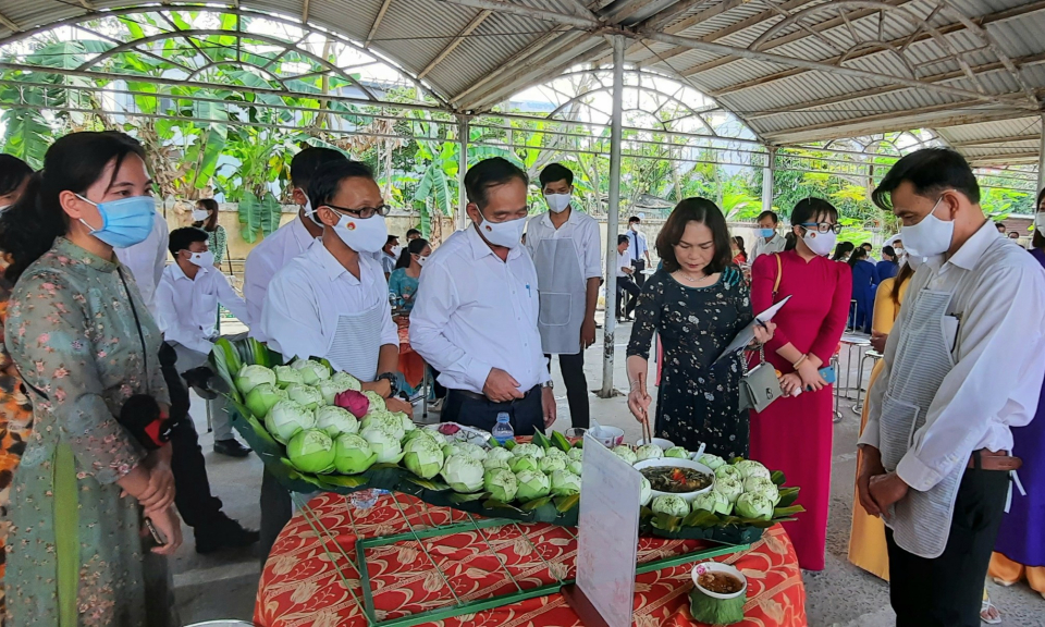 Sở Lao động, Thương binh và Xã hội họp mặt Phụ nữ hai giỏi tiêu biểu