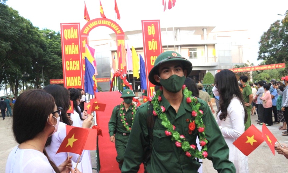 Cần Giuộc tổng kết công tác tuyển quân năm 2022